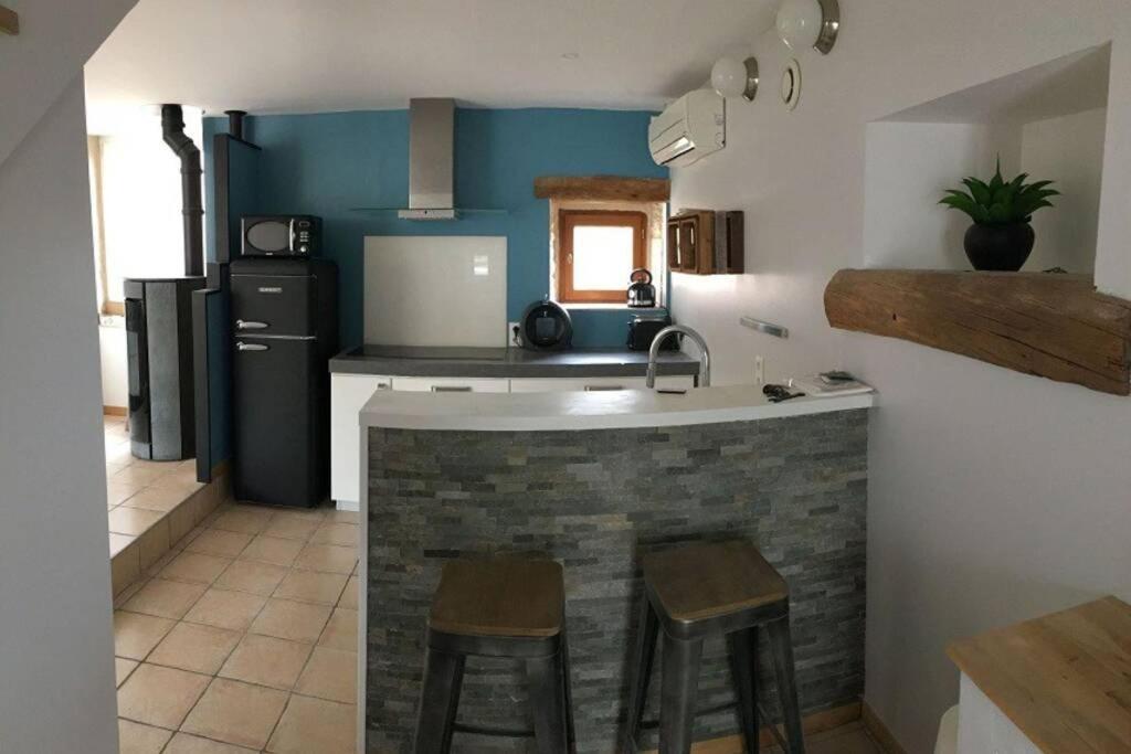 Les Secrets De L'Isle Villa Luaran gambar